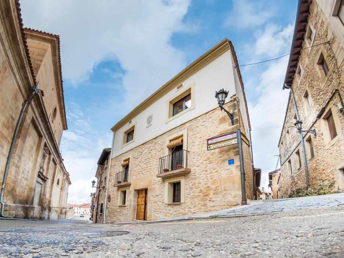 Encantadora Casa De Pueblo Con 5 Hab. En Burgos Santo Domingo De Silos Buitenkant foto